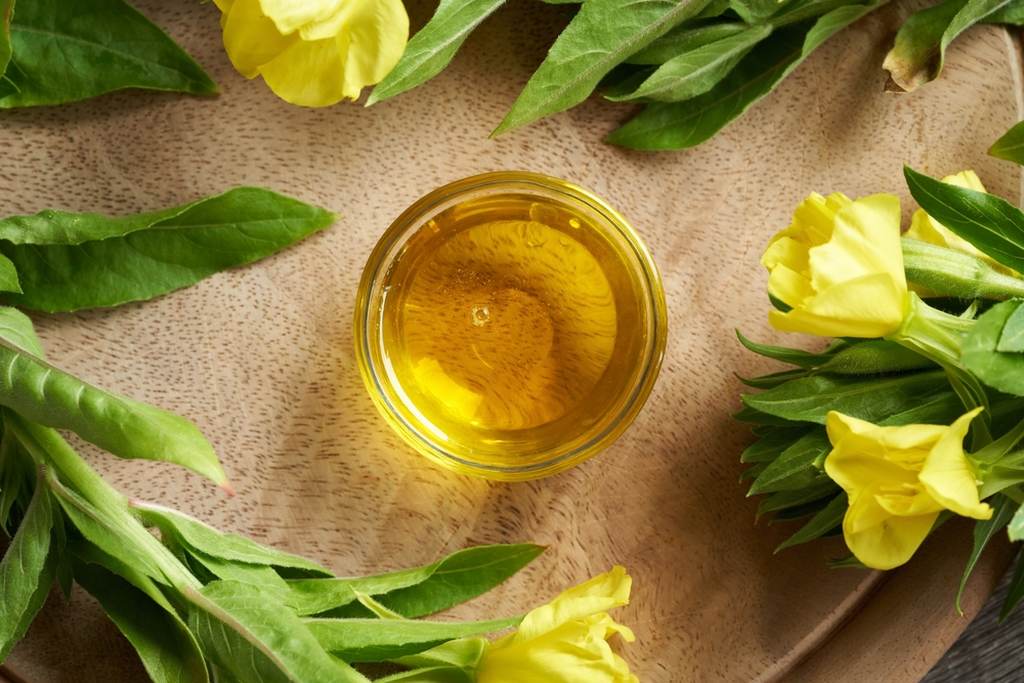 Frasco com óleo de prímula