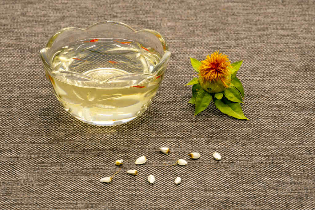 Para que Serve o Óleo de Cártamo: benefícios e como tomar